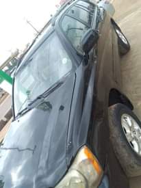 A picture of 2004 TOYOTA HIGHLANDER LIMITED