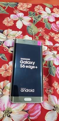 A picture of Samsung S6edge plus