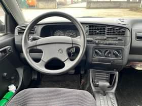 A picture of Direct Belgium golf 3 salon car... Comes with 1.8 engine