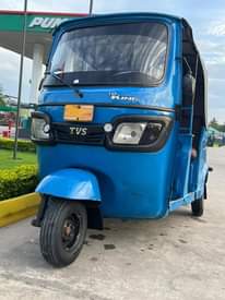A picture of TVS KING