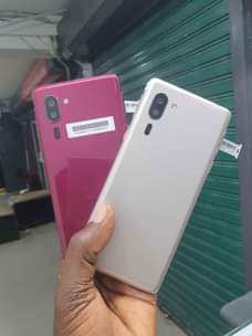 A picture of Sharp A001 32GB 4000mAh 120 000 tu