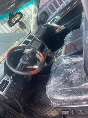 A picture of 2015 Lexus GX460 Tokunbo Standard