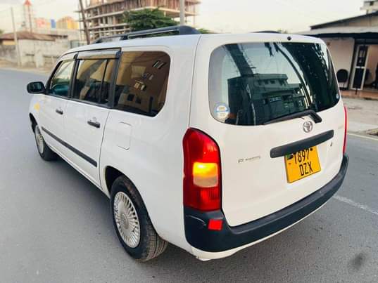 A picture of TOYOTA PROBOX DZX Full Ac Full File