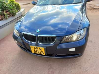 classifieds/cars bmw