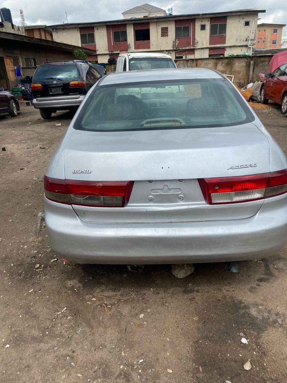 A picture of Honda Accord eod 2005