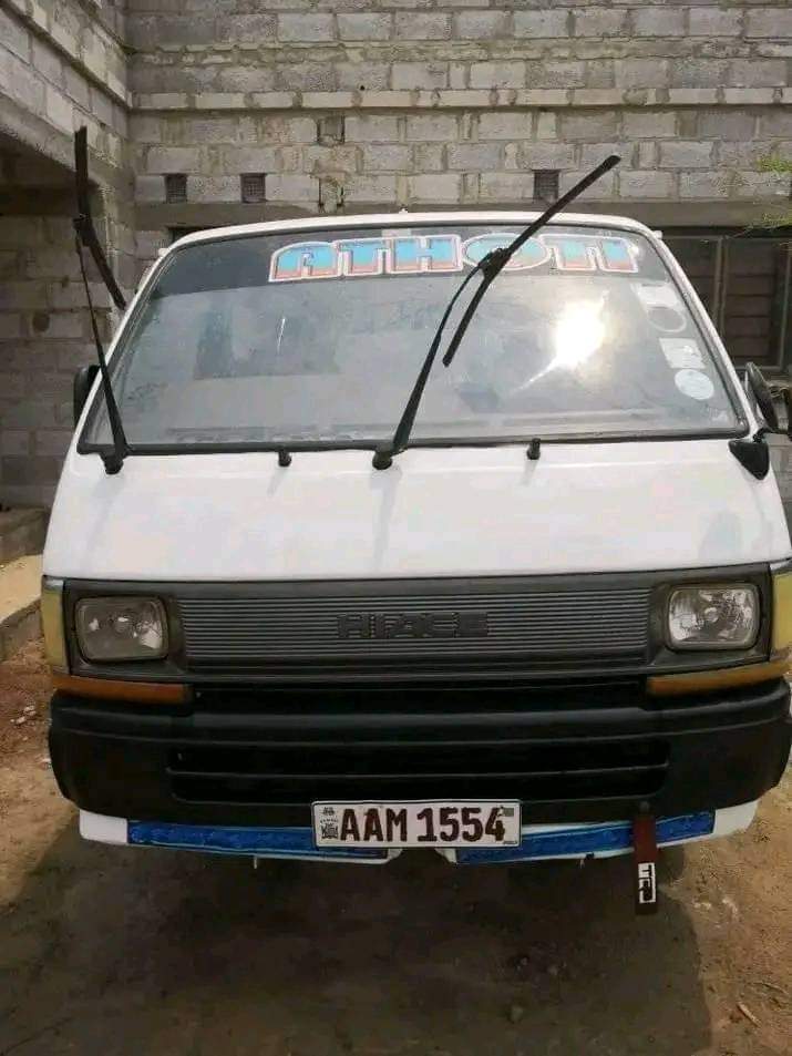 used toyota hiace