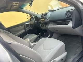 A picture of Toyota Rav4 2008 1 8M call or WhatsApp on 08143865598