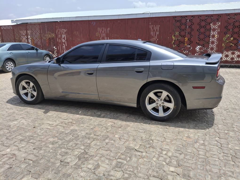 A picture of Direct Belgium 2012 Dodge Charger _07036077801