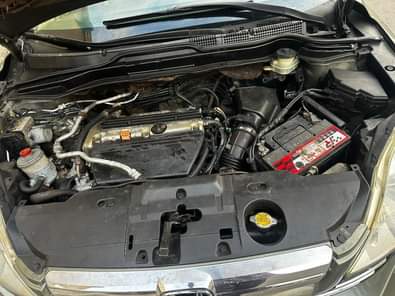 A picture of Barely used 2009 Honda CRV Untouched Very quite 4 plugs