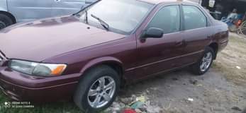 A picture of Very sharp 2002 Toyota Camry aka Tinylight with sound Engine