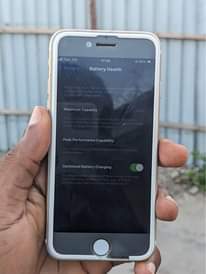 A picture of iPhone 7plain 32gb Battery 80 iOS 16 1 2