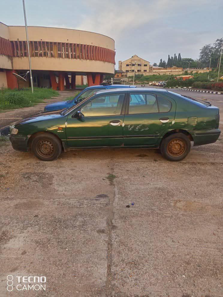 A picture of Nissan primera