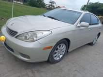 A picture of Regostered 2003 ES300