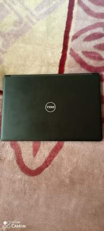 A picture of DELL latitude i5 7th generation at 780 000
