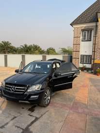 A picture of 2011 model Mercedes Benz ML500 available for sale in Asaba
