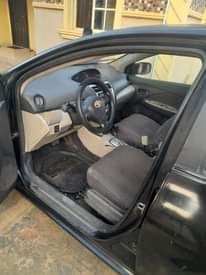A picture of Toyota yaris 2009 model automatic drive