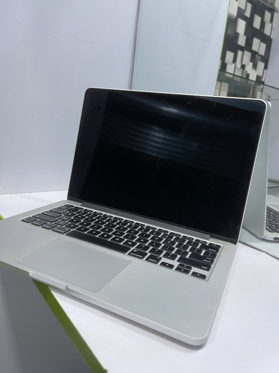 A picture of Macbook pro 2015