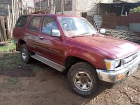 A picture of Toyota Hilux surf