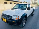 A picture of Nissan hardbody