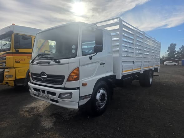 hino trucks