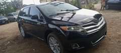 A picture of Tokumbo standard 2010 Venza Android screen touch DVD Reverse camera