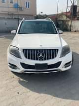 A picture of ABOUT A YEAR USED GLK350 4MATIC 2015 FULLEST OPTION