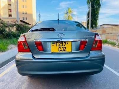 A picture of Toyota premio new
