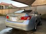 A picture of 2010 es350 Few months used Full option First body Buy