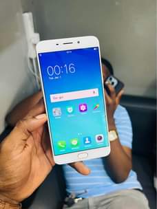 A picture of OPPO R9 PLUS 128GB