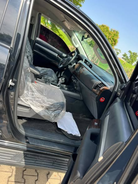 A picture of TOYOTA HILUX 2024