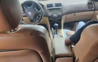 A picture of Honda automatic 4plug Is available forsale 2004 Model Gear and