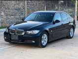 A picture of BMW 3 SERIES