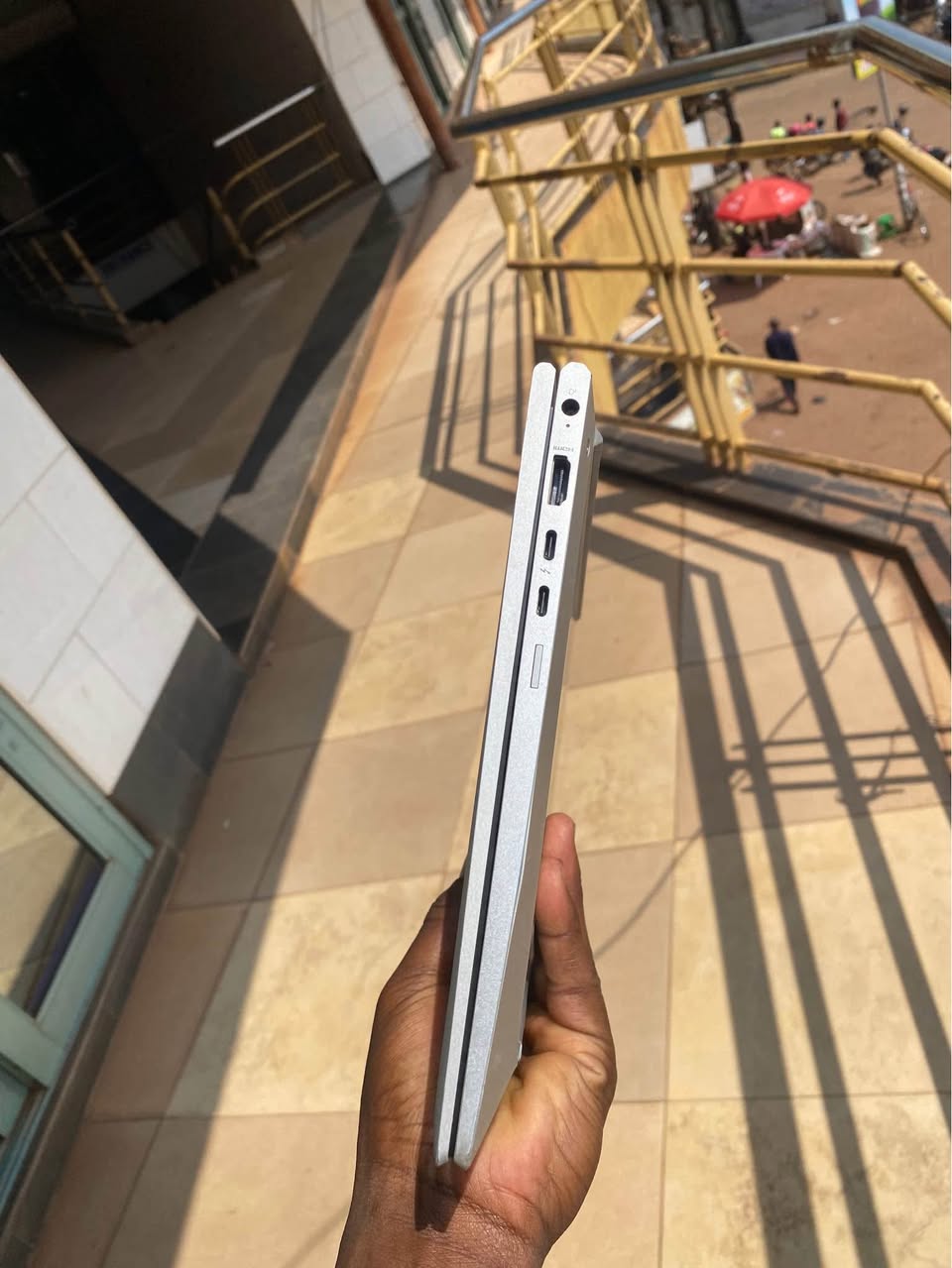 A picture of HP 840 g8 i7
