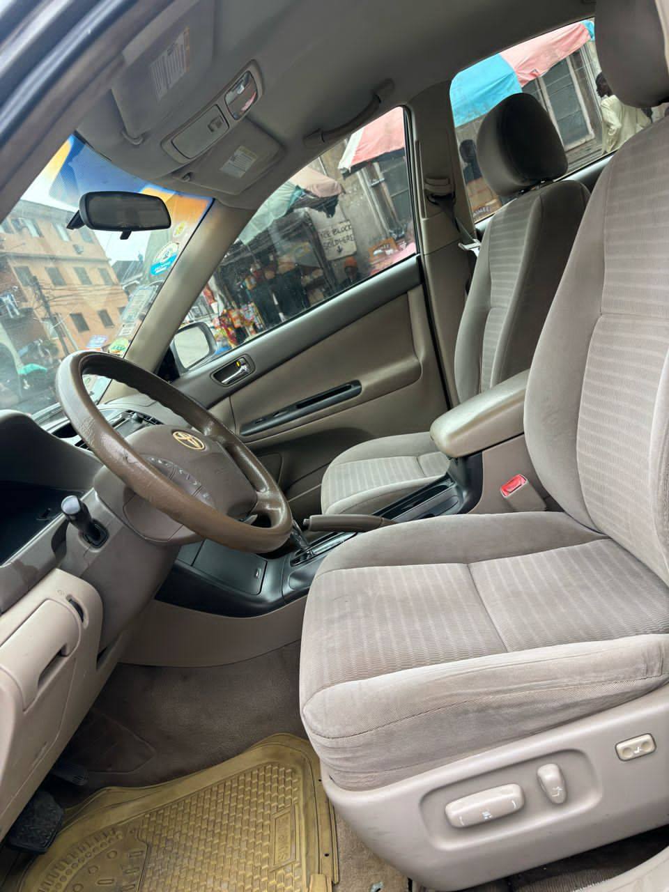 A picture of 2006 Camry big daddy registered