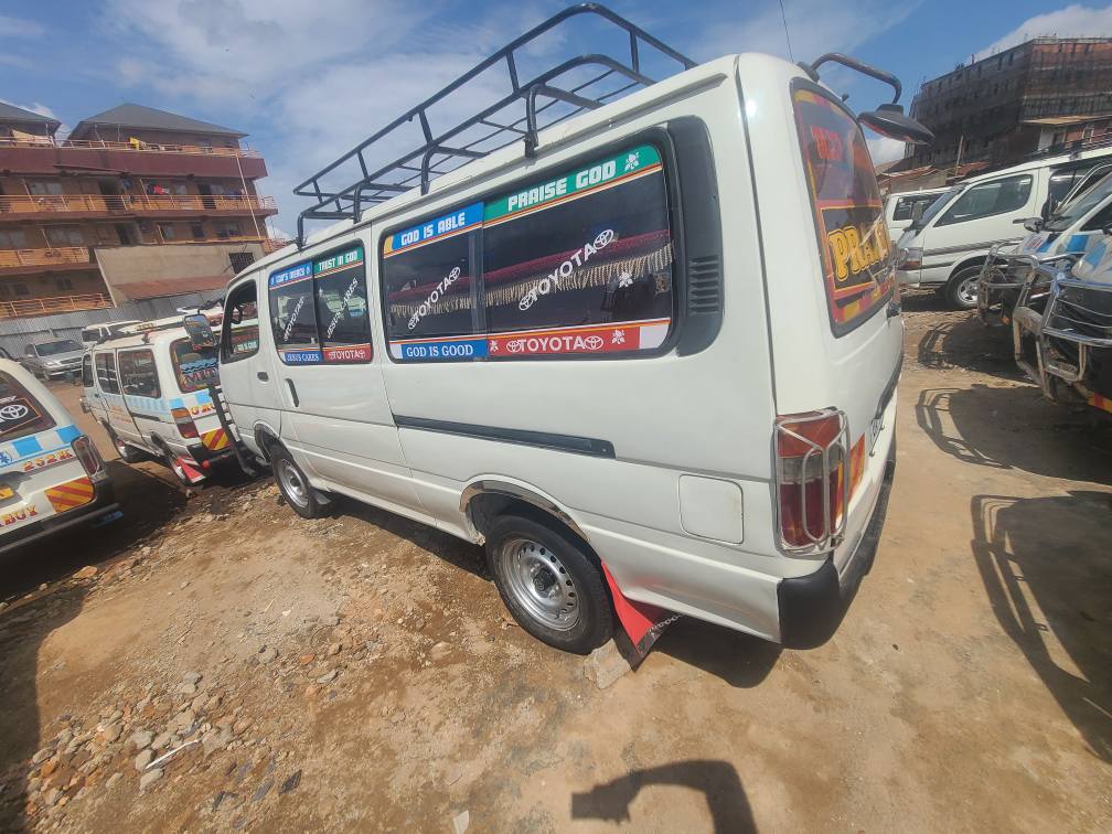 A picture of Minivan Kigege