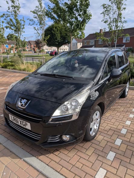7 seater cars