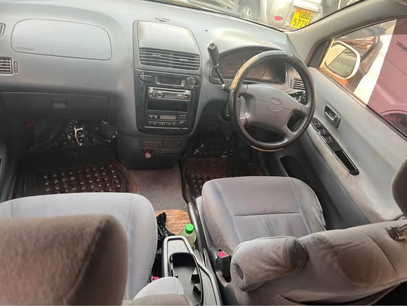 A picture of Toyota Gia