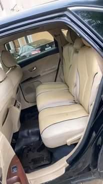 A picture of Belgium grade 2010 Toyota Venza with V6 engine