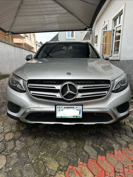 A picture of Mercedes Benz GLC 300 2018