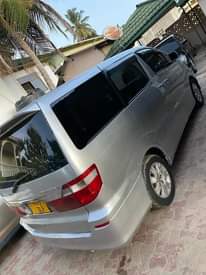 A picture of Alphard for sale call 0657633355