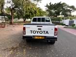 A picture of Hilux pick up double kibin