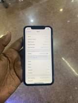 A picture of iPhone 11 128gb