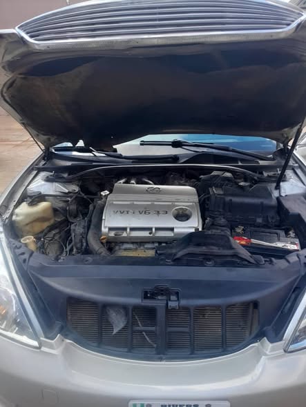 A picture of Lexus es330