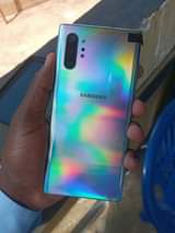 A picture of Samsung note10 256gb