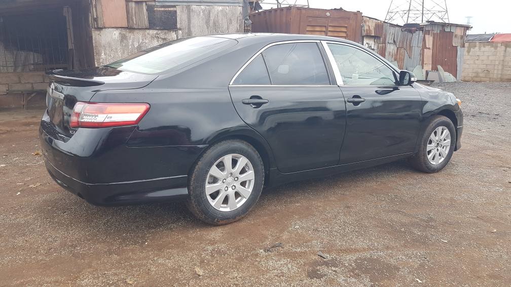 A picture of 2008 TOYOTA CAMRY V6 . 09125771985