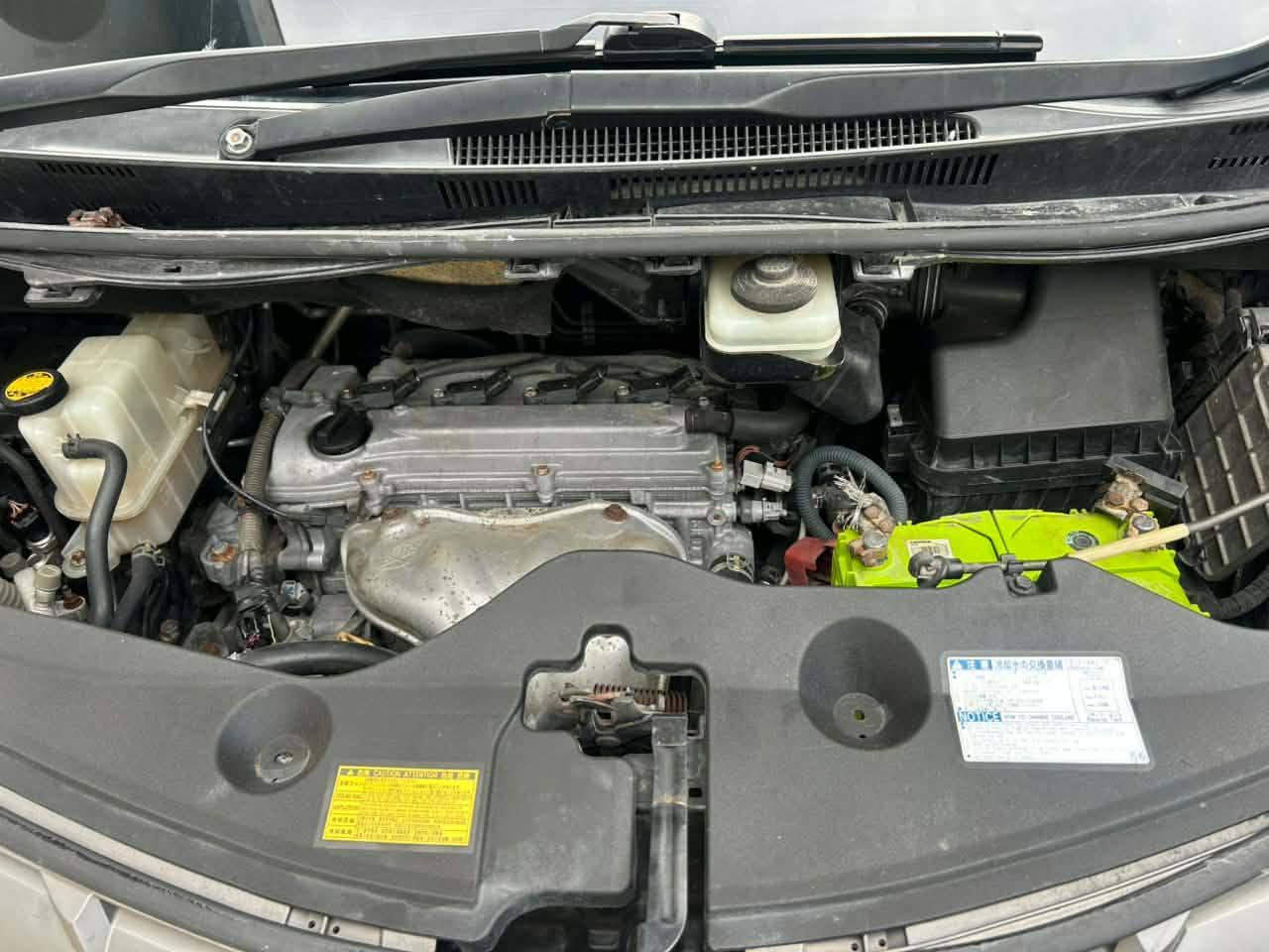 A picture of TOYOTA ALPHARD