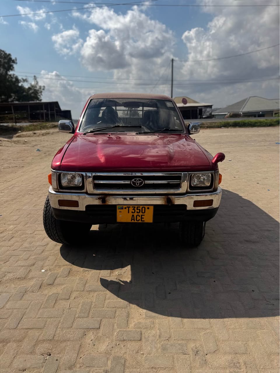 A picture of TOYOTA HILLUX 2 8