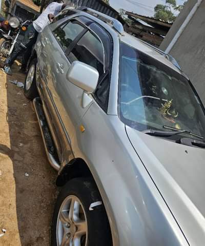 A picture of Harrier in very good condition buy and drive 12m 0703703240