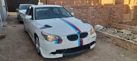 classifieds/cars bmw