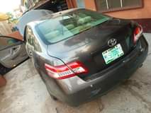 A picture of Toyota Camry year 2010 engine and transmission and ac is